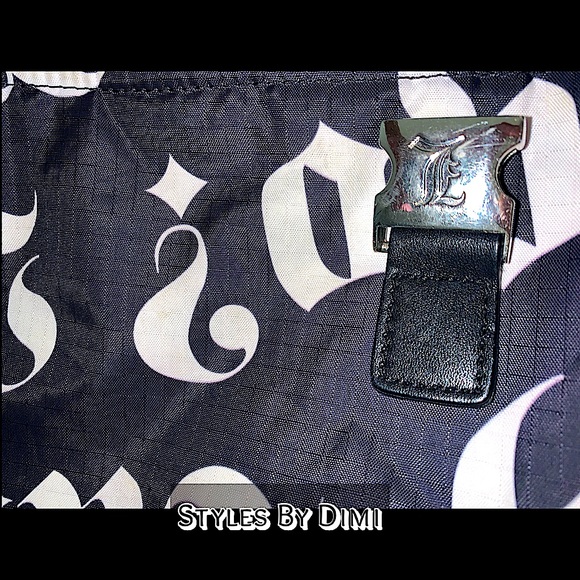 ✨L.A.M.B by Gwen Stefani Messenger Bag✨ - Picture 8 of 15